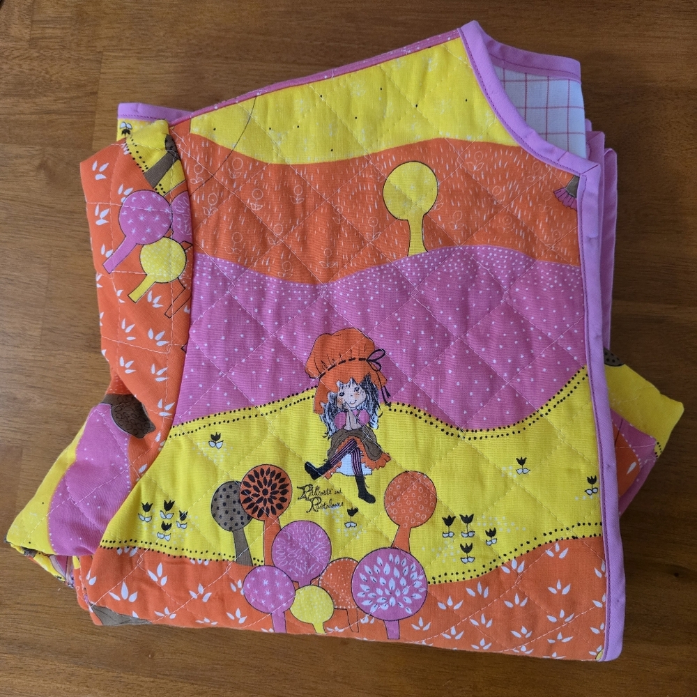 Colorful Quilted Jacket - Picture 6 of 7